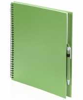 Schetsboek tekenboek groen a4 formaat 80 vellen inclusief pen
