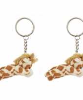 Set van 10x stuks pluche giraffe knuffels sleutelhangers 6 cm