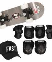 Skateboard set voor kinderen l 9 10 jaar valbescherming fast pet skateboard met print 43 cm grijs